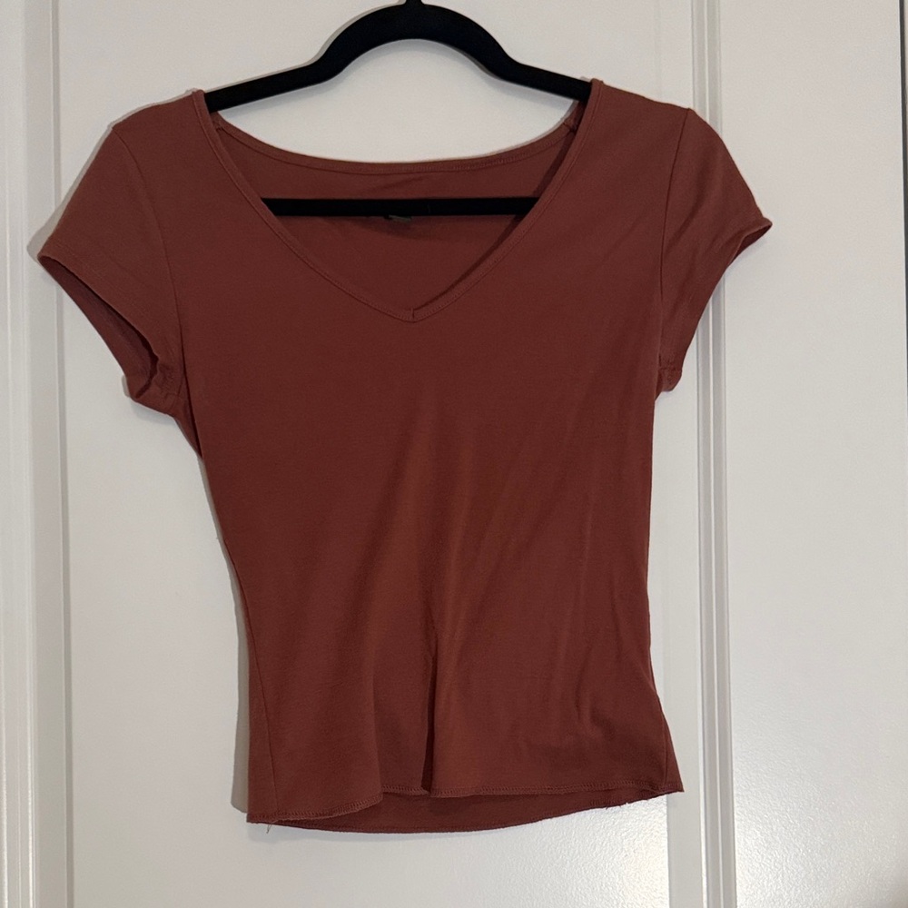 Wild Fable Terracotta V-Neck Short Sleeve Top